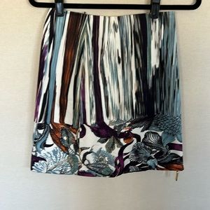 Reversible printed skirt with beautiful zipper